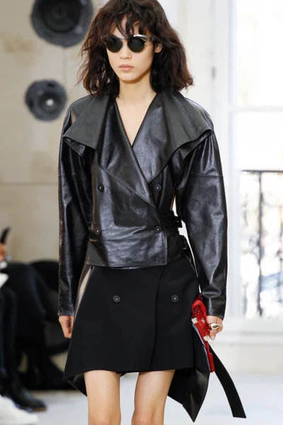 Look 47